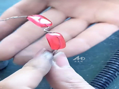 दांतों के संरेखण को सुधारने के लिए अच्छी पकड़ के साथ आरामदायक कस्टम-निर्मित ऑर्थोडॉन्टिक उपकरण